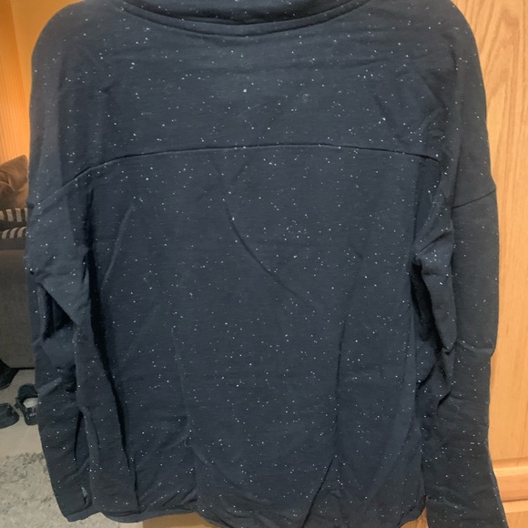 Women’s Pink Pullover. Color is Black speckled size large - Picture 2 of 3